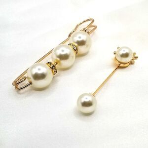Faux pearl rhinestone brooch/ sweater pin set of 2.